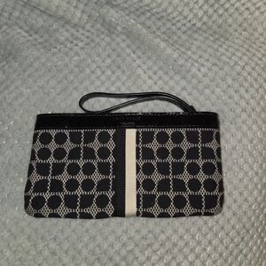 Kate Spade Noel Chrissy Wristlet - Black and White